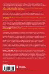 Art Therapy for Social Justice achterzijde