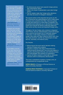 Analyzing Foreign Policy achterzijde