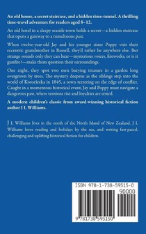 The Secret Staircase achterzijde