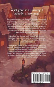 Wisteria Warned achterzijde