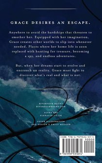 Lee, A: Worlds Behind Her Eyelids achterzijde