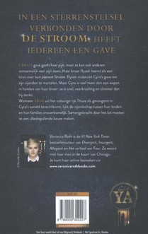 Carve the mark achterzijde