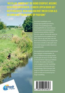 Wandelen met je hond achterzijde