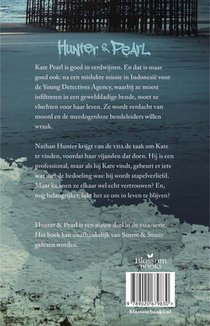 Hunter & Pearl achterzijde