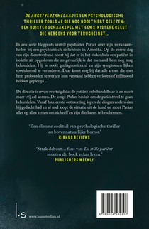 De angstverzamelaar achterzijde