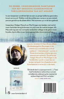 De jongen in de sneeuw achterzijde