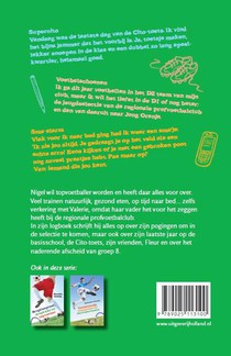 Supercito, voetbalschoenen en sms-alarm achterzijde