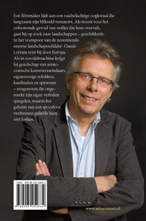 In het zwart van de spiegel achterzijde