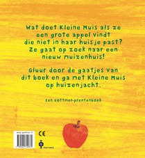 Kleine muis zoekt een huis achterzijde