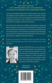 Stevig staan in een kwetsbare wereld achterzijde