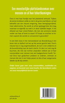Onder buren achterzijde