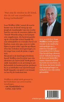 Een kleine familie achterzijde