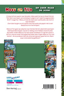 Mees en Tijn op zoek naar de schat achterzijde