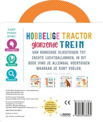 Hobbelige tractor, glanzende trein achterzijde