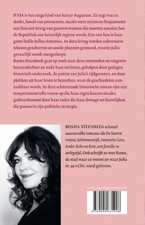 Julia achterzijde