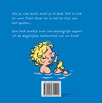 Fien gaat in bad achterzijde