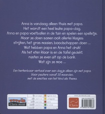 Anna en haar lieve papa achterzijde