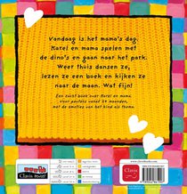 Karel viert mama achterzijde