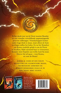 Skandar en de Chaosproeven achterzijde