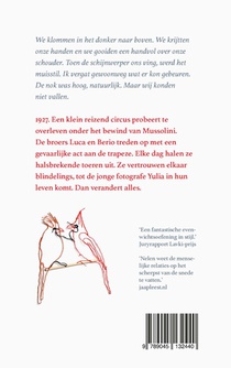 Alles wat licht is achterzijde