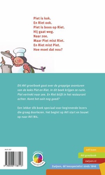 Piet en Riet aan zee achterzijde