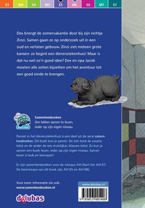Paniek in het dierenziekenhuis achterzijde