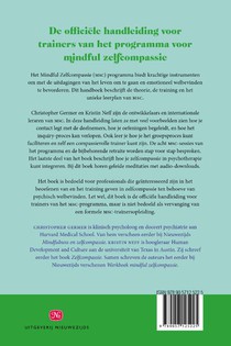 Mindful zelfcompassie: handboek voor professionals achterzijde