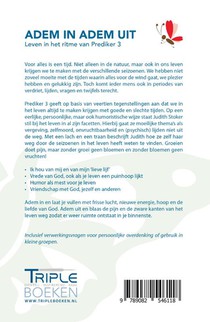 Adem in adem uit achterzijde