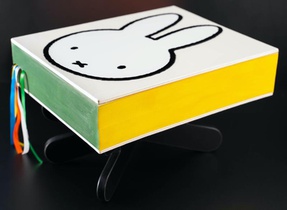 Nijntje XXL Miffy achterzijde