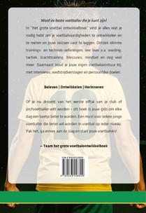 Het grote voetbal ontwikkelboek achterzijde