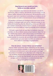 Bewakers van het zachte licht achterzijde