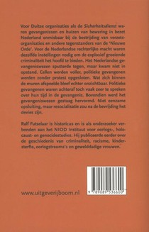 Gevangenissen in oorlogstijd 1940-1945 achterzijde
