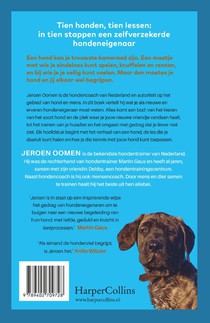 Hond in huis achterzijde