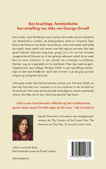 Julia achterzijde