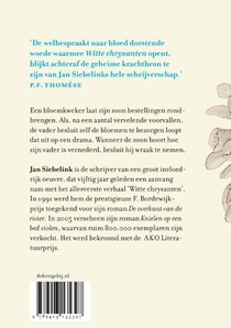 Witte chrysanten achterzijde