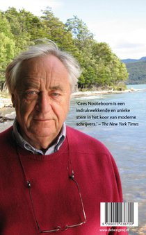 s Nachts komen de vossen achterzijde