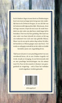 Tijd tussen de jaren achterzijde