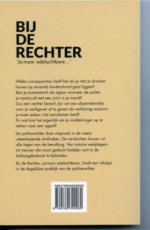 Bij de rechter achterzijde