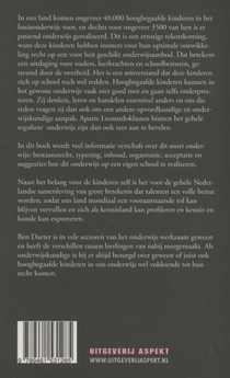 Hoogbegaafde kinderen achterzijde