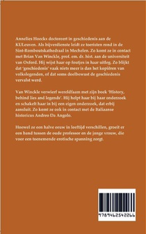 De man in de kathedraal achterzijde