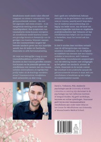 Traumasensitieve mindfulness achterzijde