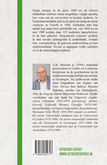 De eerste vrouwelijke studenten aan de universiteit te Utrecht 1880 - 1900 achterzijde