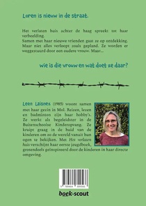 Het verlaten huis achterzijde