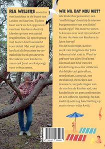 Waar is de ketting van de burgemeester van Taaldorp aan Zee? achterzijde