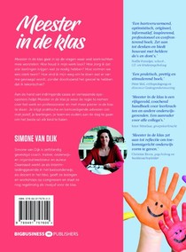 Meester in de klas achterzijde