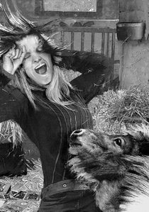 Abby achterzijde