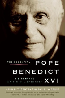 The Essential Pope Benedict XVI voorzijde