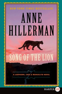 Song Of The Lion [Large Print]