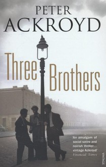 Three Brothers voorzijde