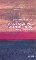 Social and Cultural Anthropology: A Very Short Introduction voorzijde